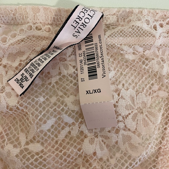 Victoria Secret Lace Bikini (2 pack) - Picture 4 of 8